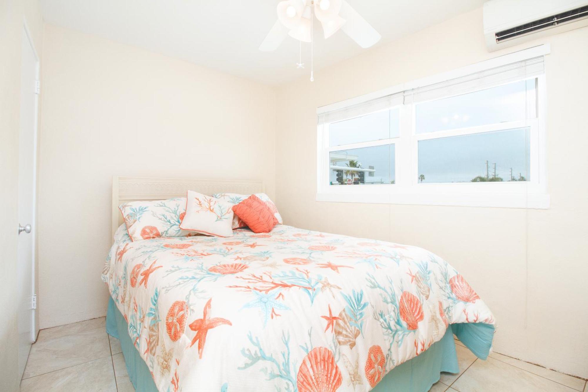Tropic Terrace #41 - Beachfront Resort St. Pete Beach Exterior foto